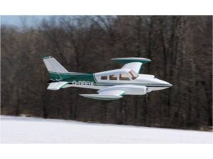 Giant Cessna 310, 2x 26ccm, Spw 3175mm, ARF-Modell von CYModel