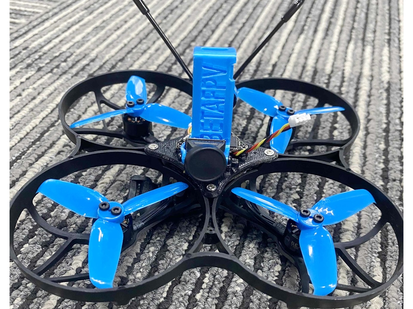 BetaFPV Beta95X 2-4S - VTX GoPro 6 - Tiny Whoop Race-Quadrocopter