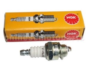 Zündkerze BM6A - NGK BM6A zu Pocket Motoren 43-49ccm