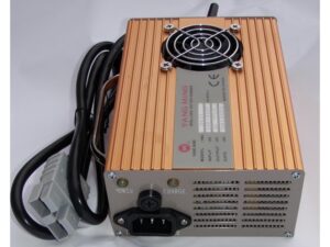 Profi Batterie-Ladegerät 24V 15A für Blei-Gel-Akkus