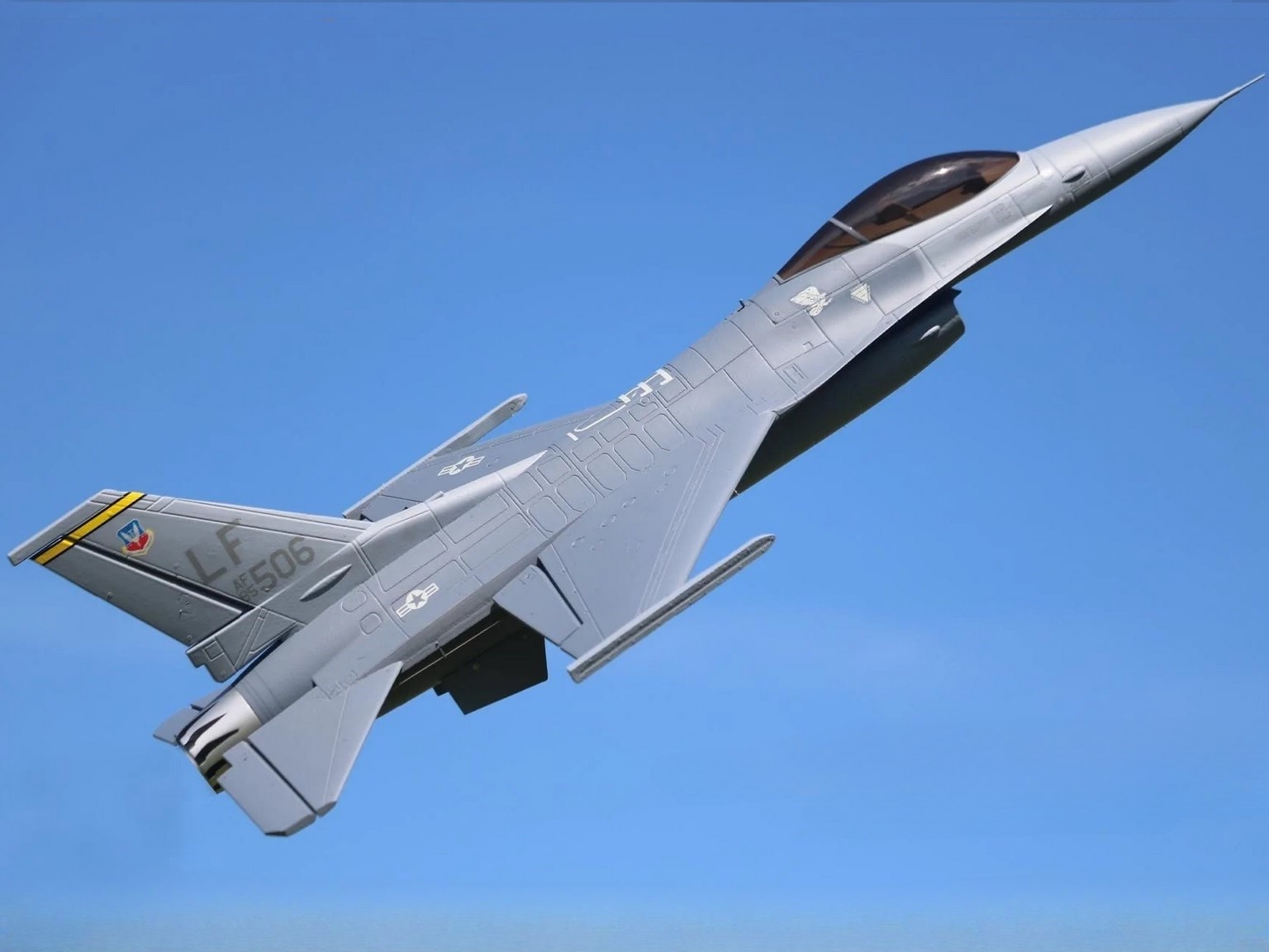 F-16 Falcon V2, 64mm EDF Jet, Spw 680mm, 4S PNP-Set, Freewing – Bild 2