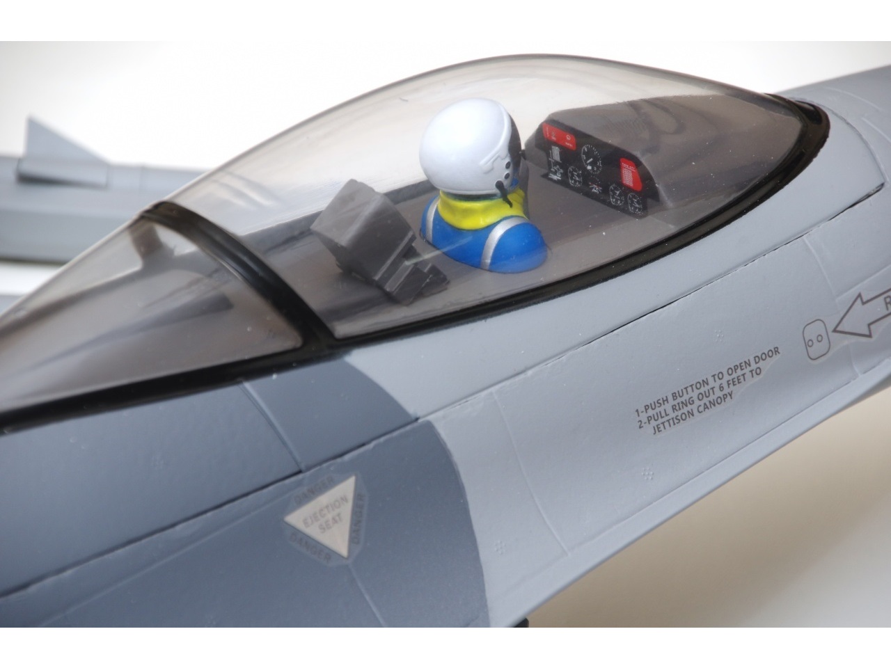 FMS EDF Jet 70mm F-16C V2 - 813mm - PNP-Set - FMS102P – Bild 2