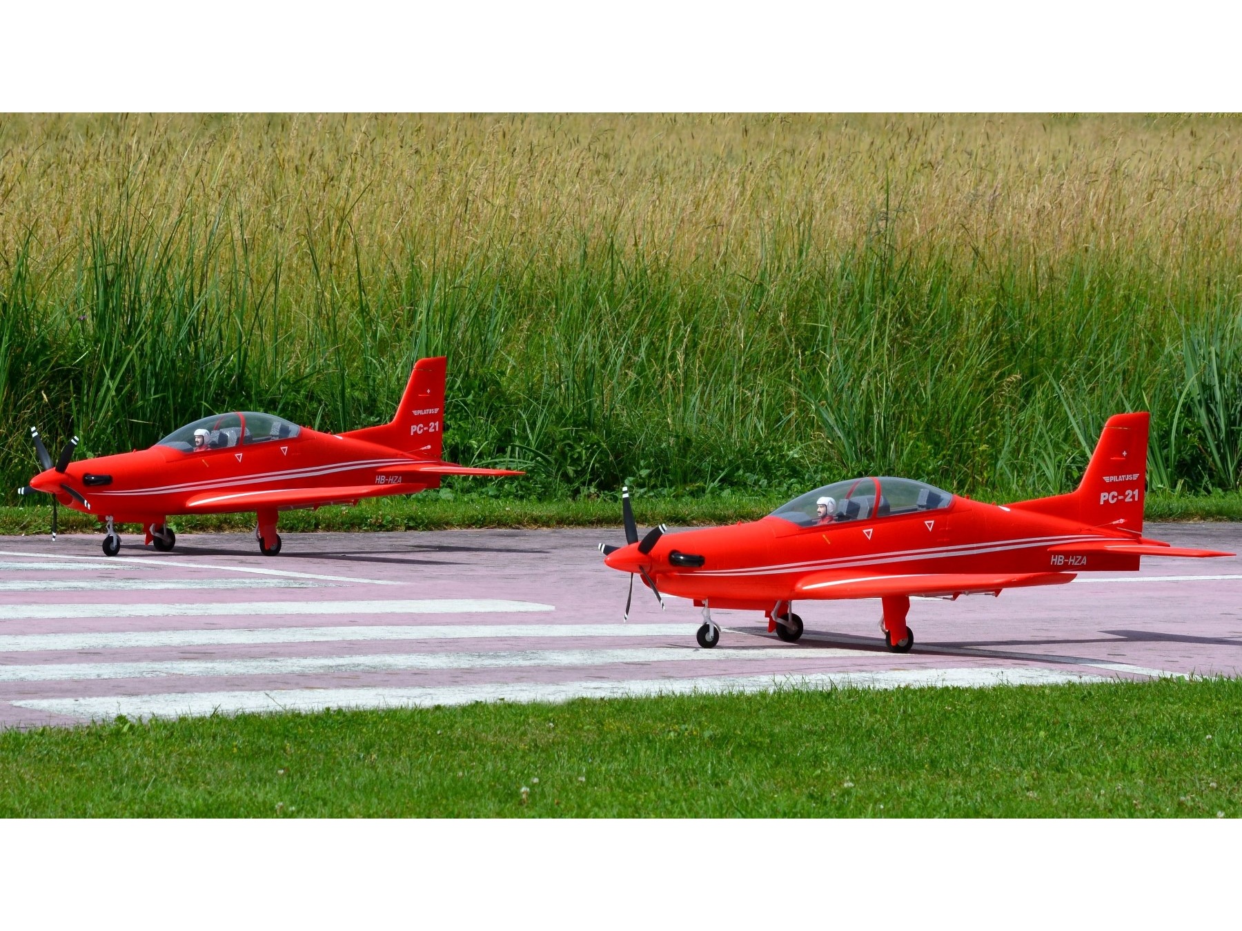 FMS Pilatus PC-21 - 1100mm - PNP-Set FMS087P – Bild 2