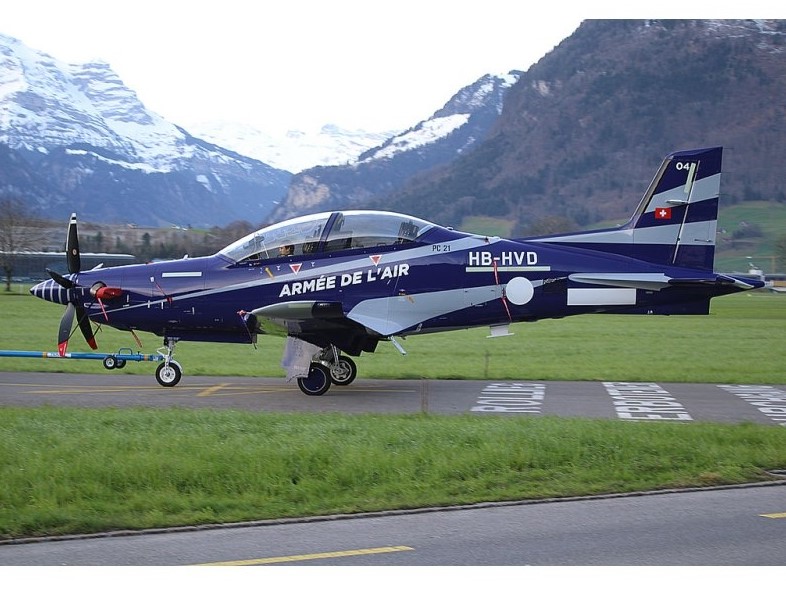 PC-21 1/4 JMB Turboprop - L 2880mm Spw 2400mm - blau