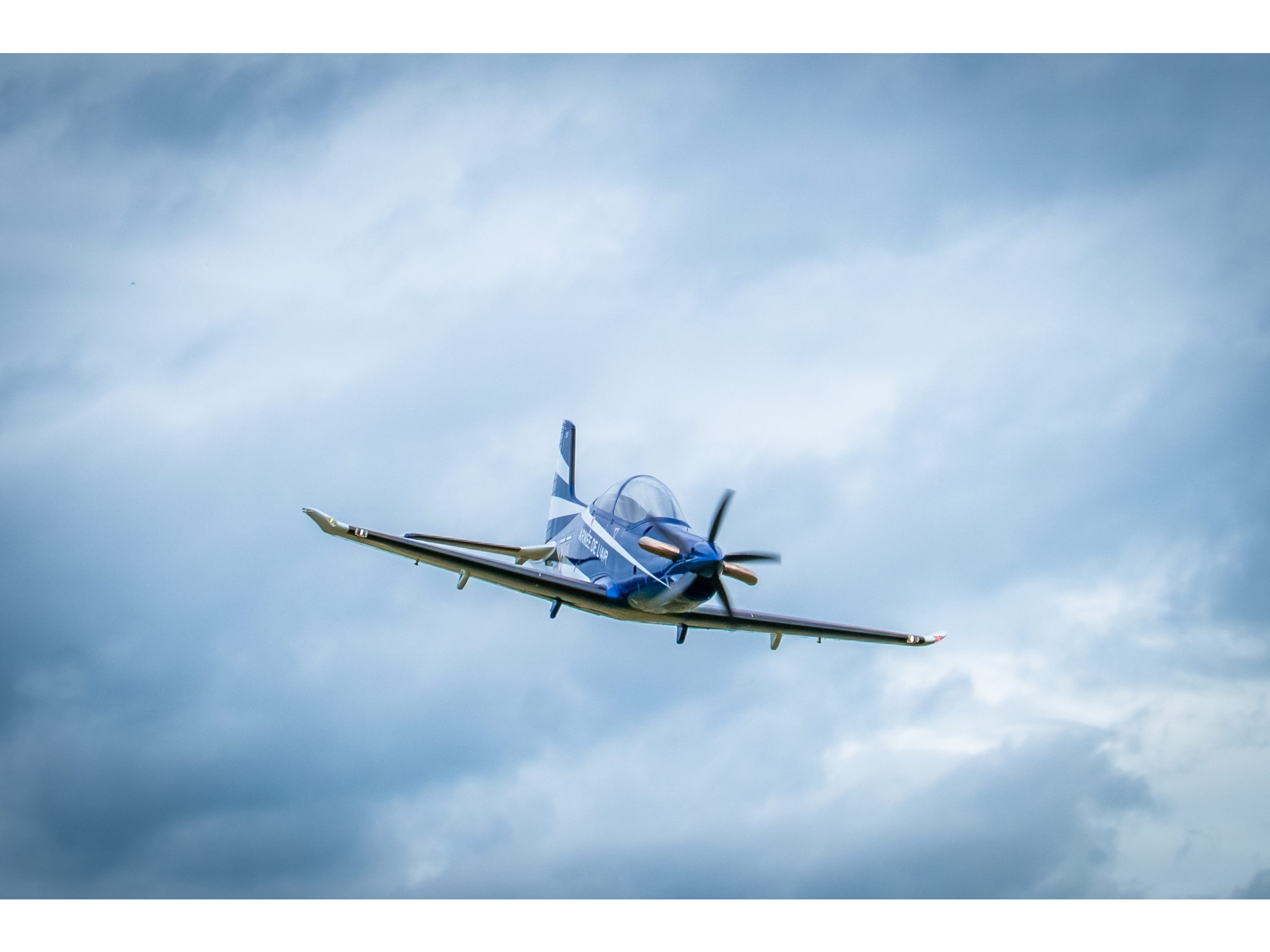 PC-21 XXL V2 JMB Turboprop ARF+ mit EZFW - L 3395mm Spw 2735mm - French blau – Bild 2