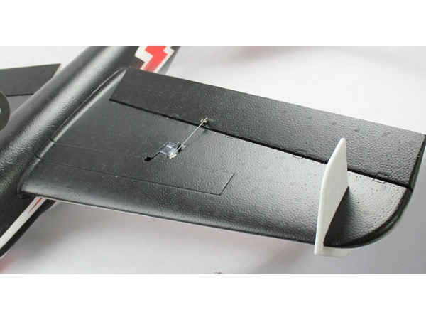 Sbach 342 Aerobatic, Spw 1250mm, PNP-Modell aus EPO von Dynam – Bild 5