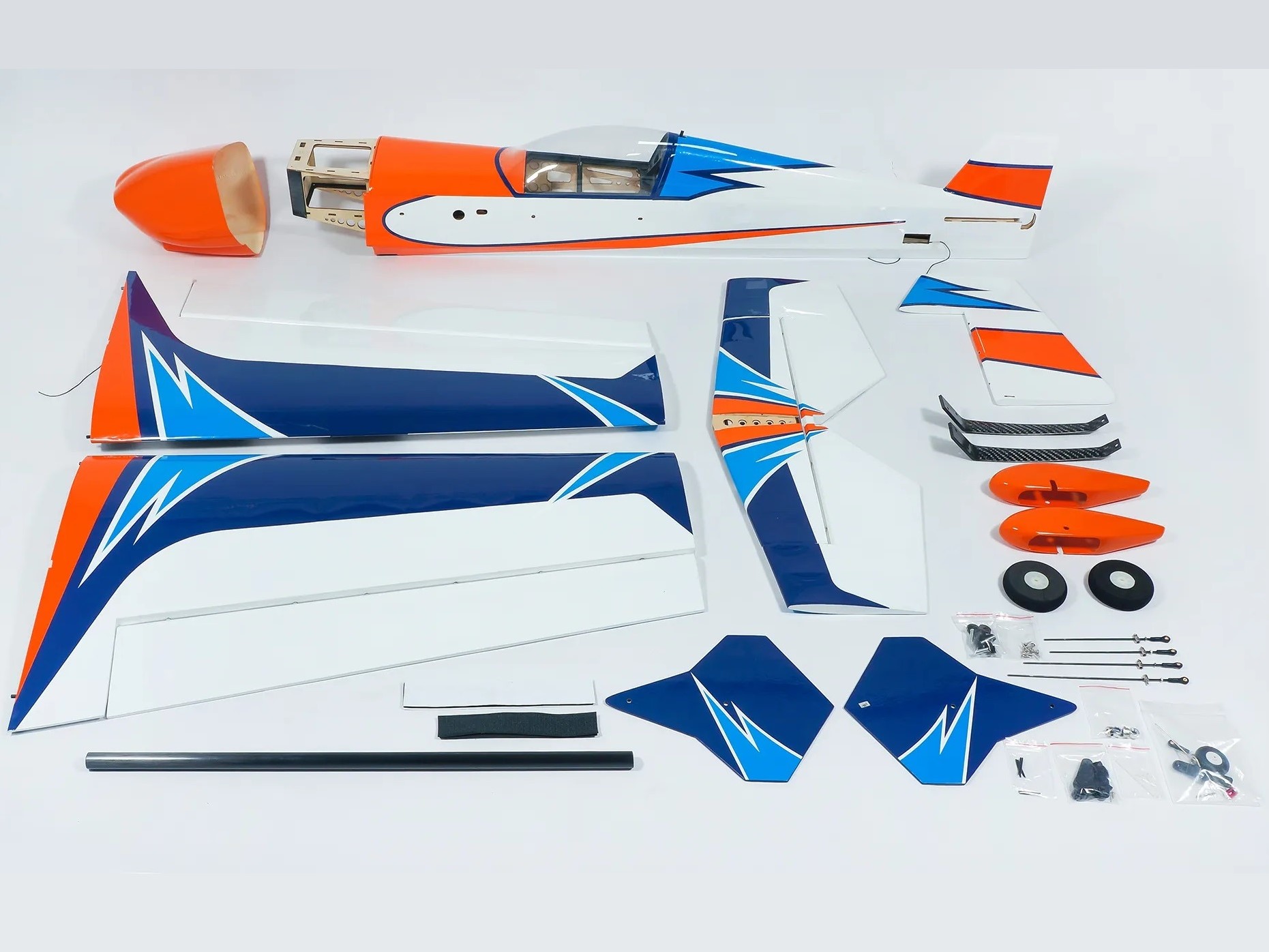 Extra 260 - 60 Zoll, Spw 1540mm, elektro ARF-Modell von DW-Hobby – Bild 6
