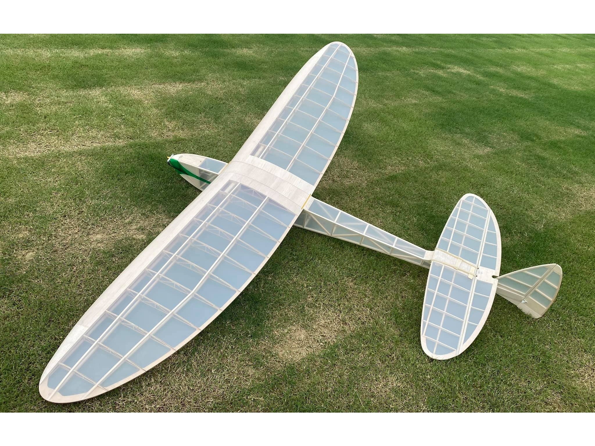 Valueplanes Leprechaun Pro 102, Spw 2600mm - KIT-Bausatz