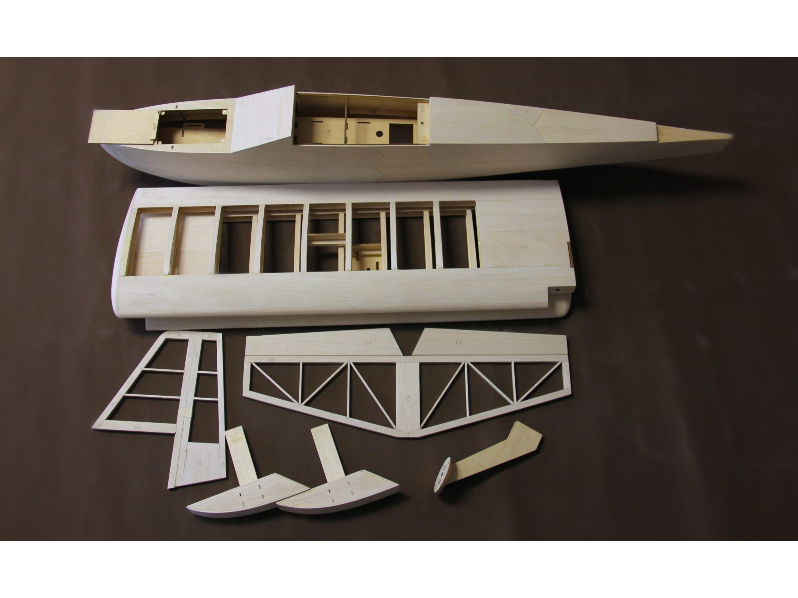 Valueplanes - The Seagulls, Spw 1570mm - KIT-Bausatz aus Balsaholz – Bild 2