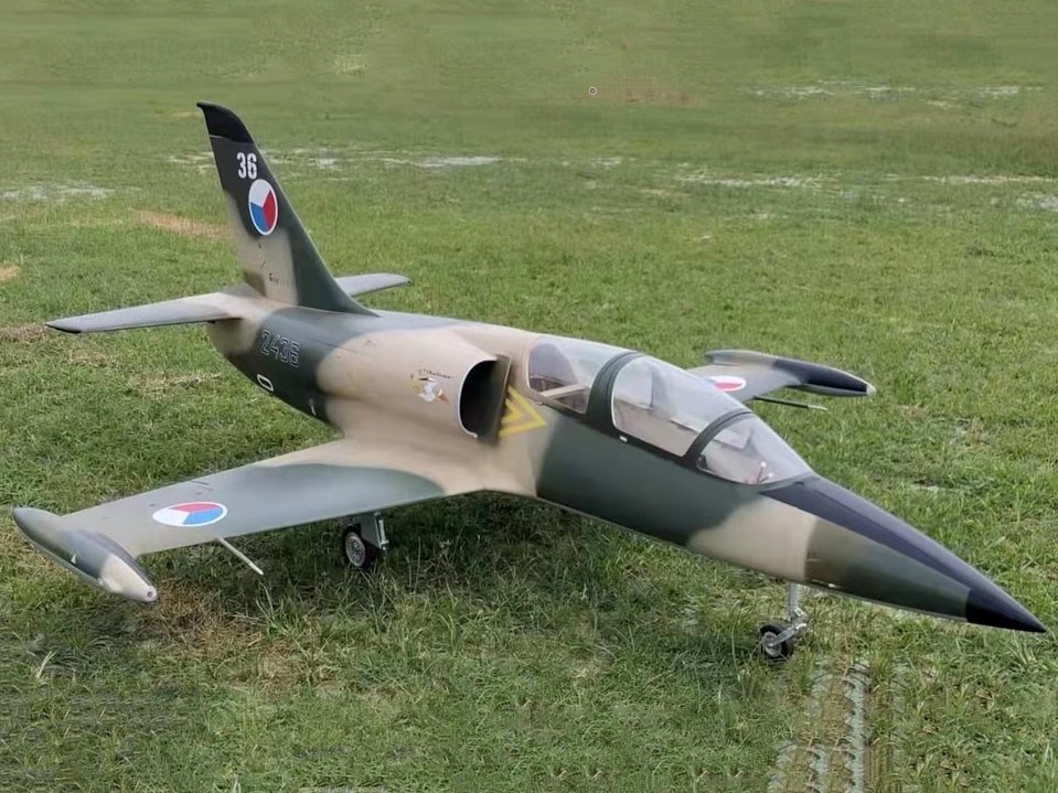 Top RC Model L-39 Albatros - Full Composite Turbinen Jet, Spw 1991mm, ARF-Set – Bild 4
