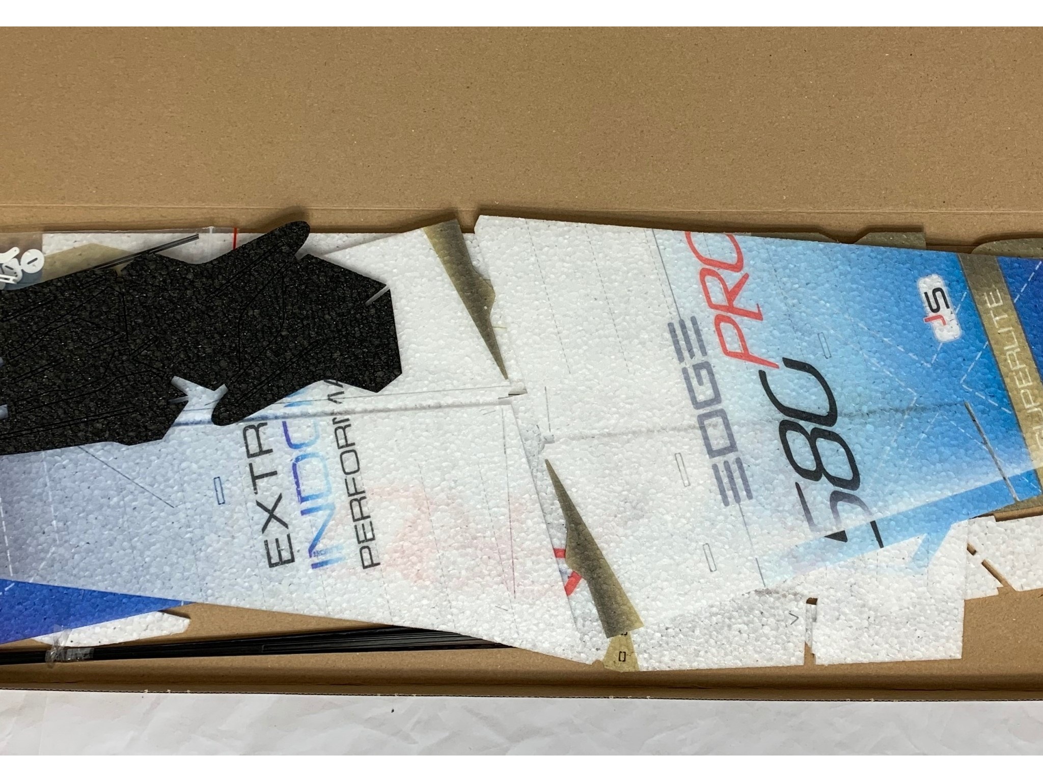 Edge 580 PRO, Spw 860mm, KIT-Version aus EPP von RC-Factory – Bild 6