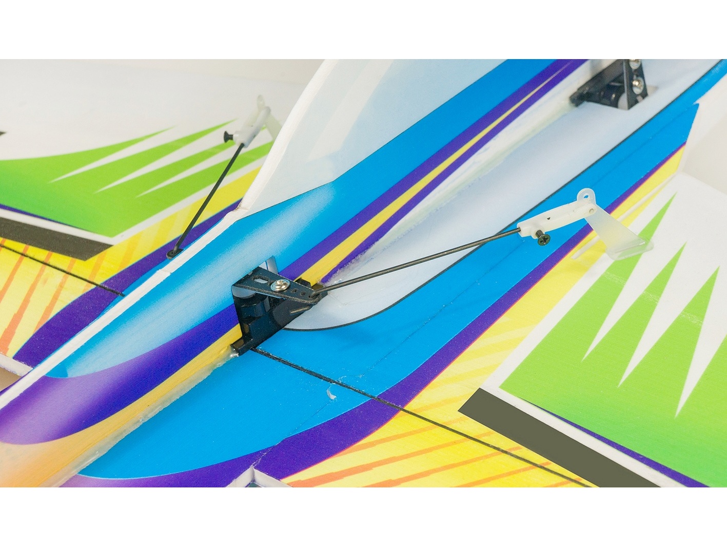 Zivko Edge 540, Spw 710mm, DSMX PNP-Bausatz aus EPP, DW-Hobby – Bild 6