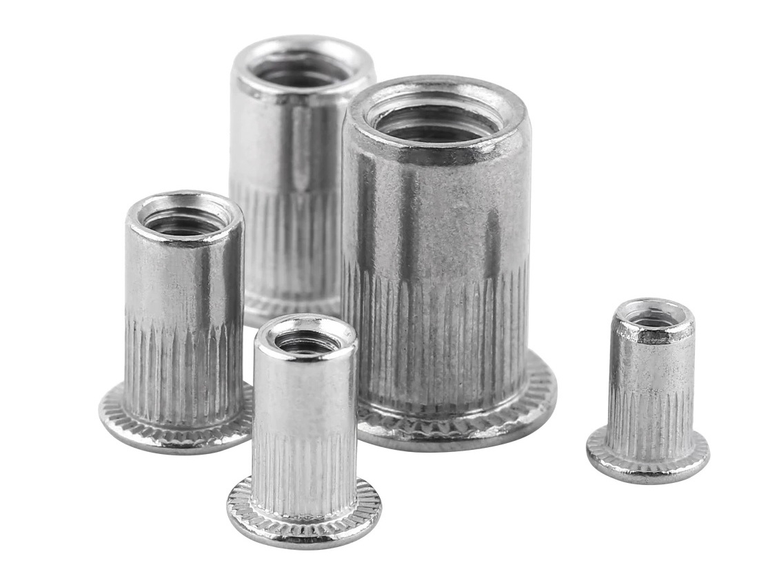 Alu-Dübelmutter / Blindmutter M4 für 6mm Loch, 10 Stück