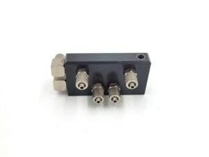 Hydraulikverteiler zu Schaufelbagger Volvo EC360 1:14
