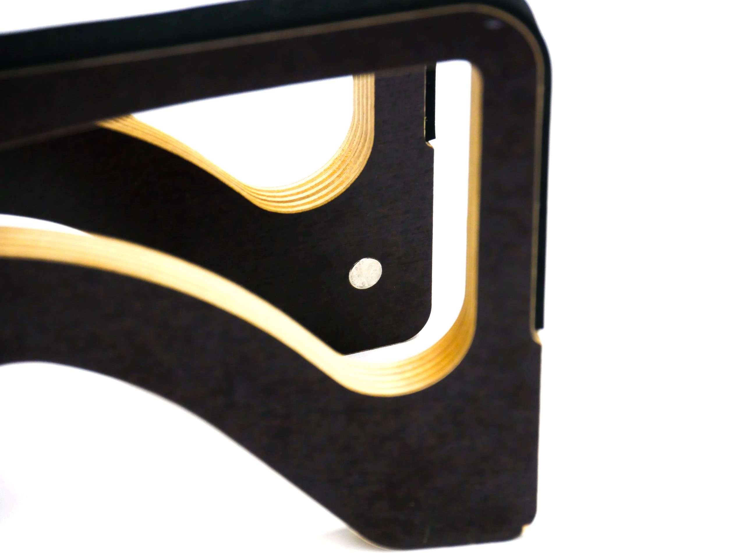 Teil-Q - Alienstand - Platz für 3 Modelle - Black Edition – Bild 5