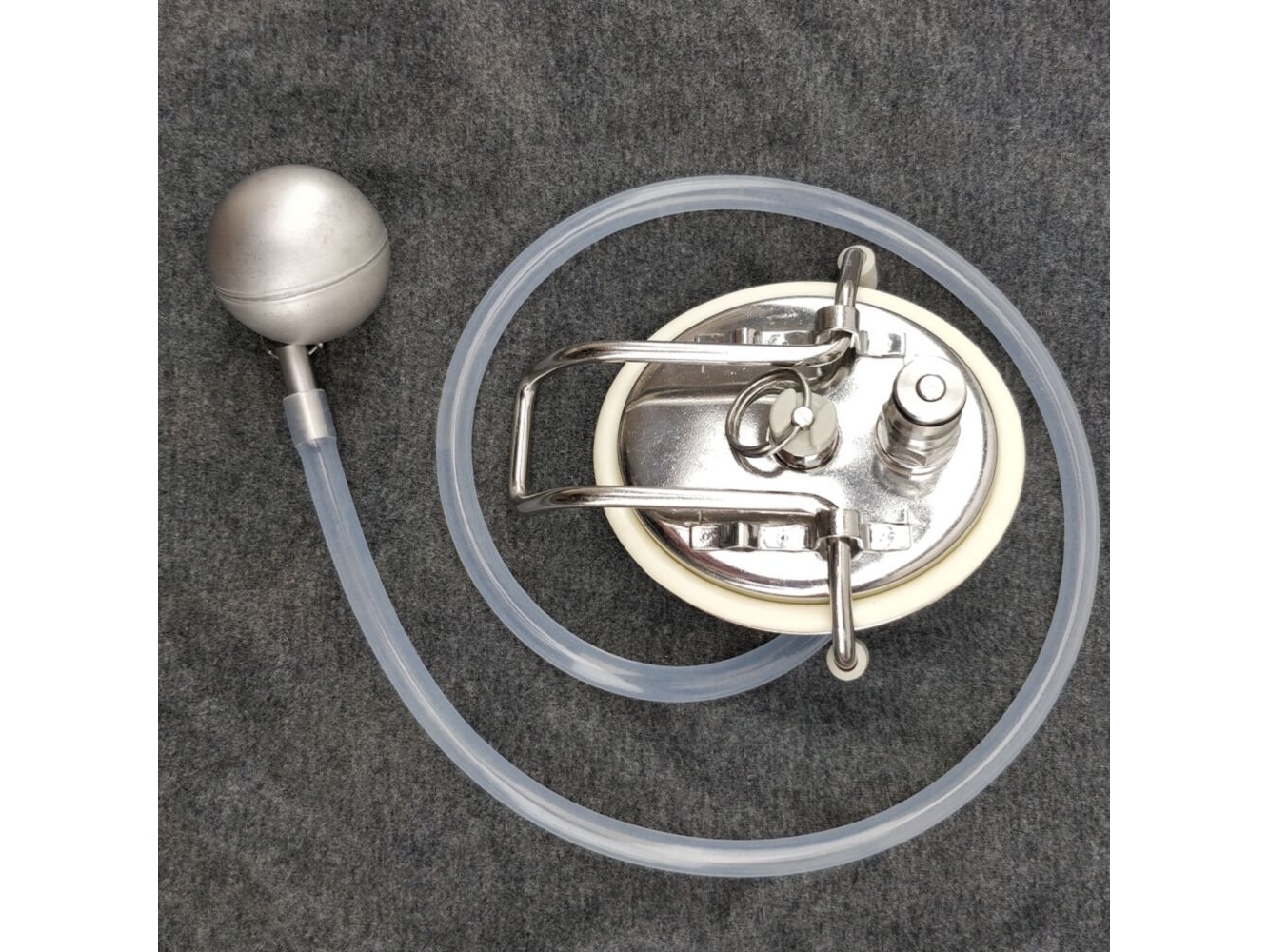 Kegland - Cornelius Keg-Deckel für 19 und 9.5lt - Edelstahl mit Schwimmer-Entnahme – Bild 2
