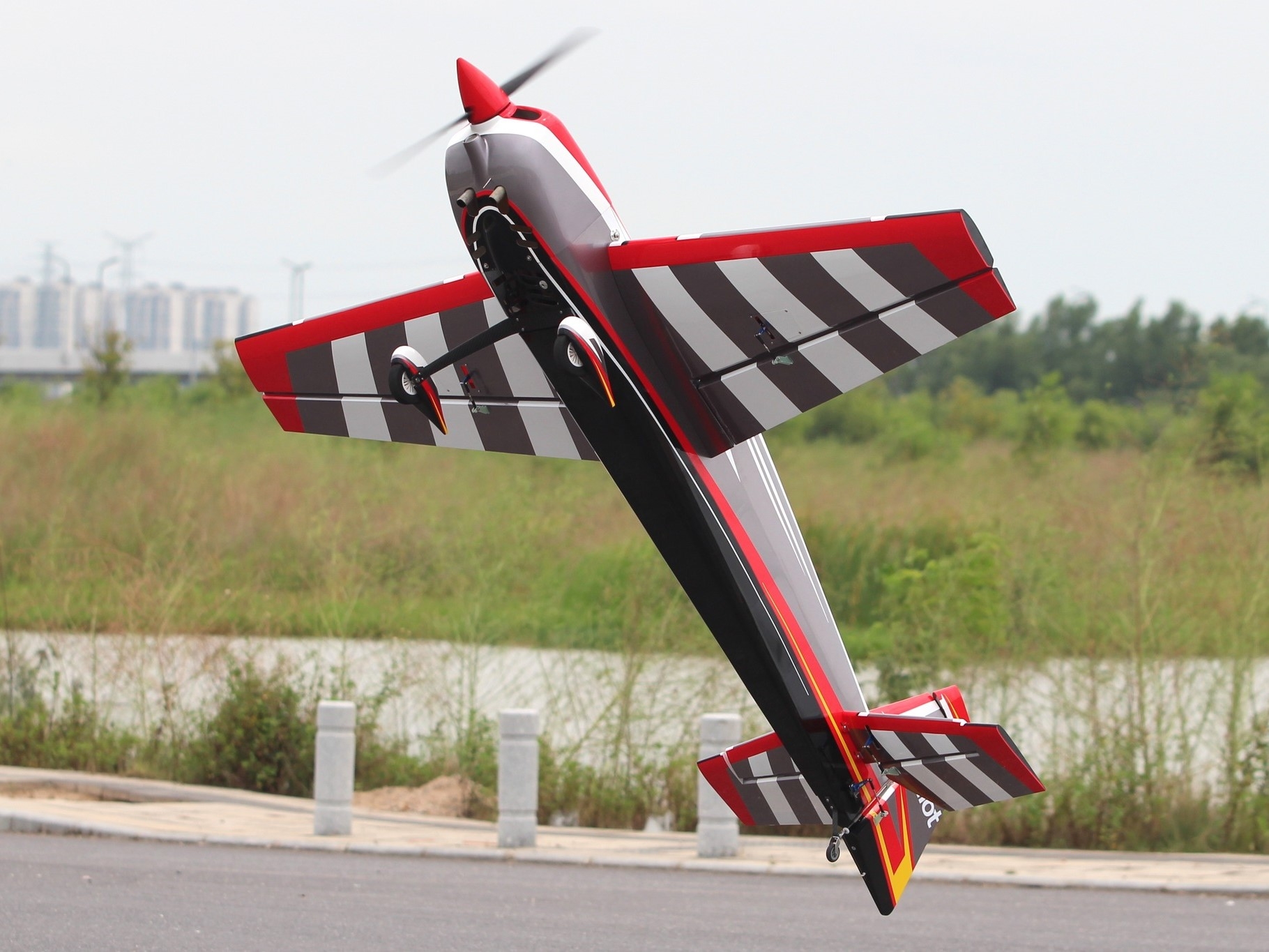 SLICK-67 - elektro, 20ccm, Spw 1702mm, ARF-Set, PILOT-RC – Bild 2