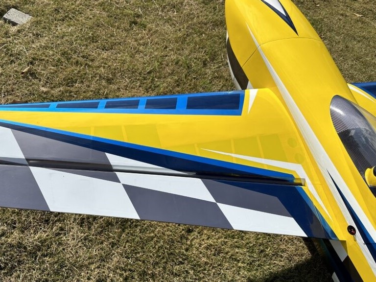 Edge 540 V3 - 103'' 2643mm - Pilot-RC 02 – Bild 4
