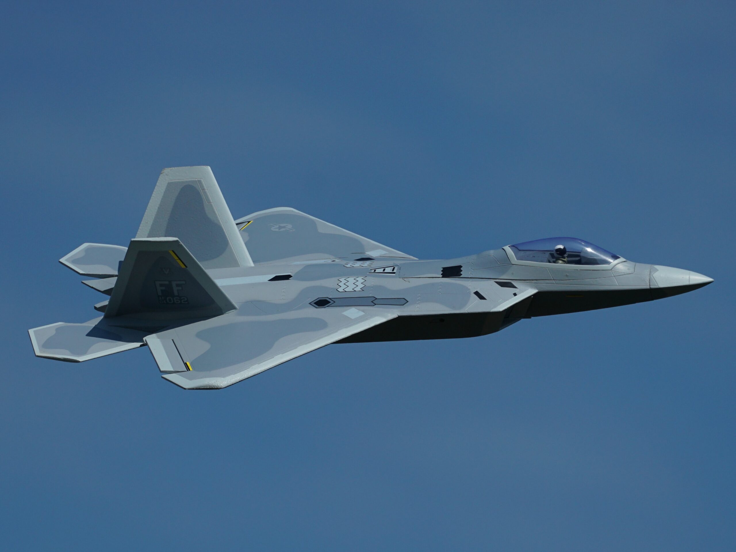 F-22 Raptor - 40mm Impeller-Jet, Spw 702mm, PNP-Set von XFLY-Model – Bild 2