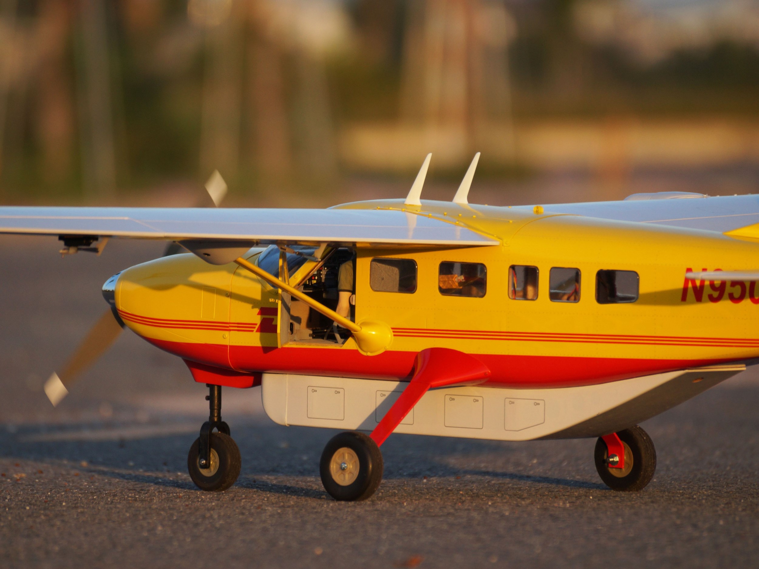 Cessna 208 Grand Caravan, Spw 1700mm, ARF-Set von VQ-Models – Bild 2