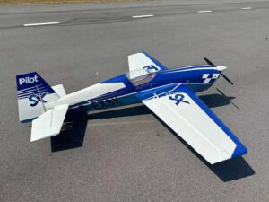 EXTRA 330SX-90 - Carbon Competition - Spw 2290mm - ARF-Set - PILOT-RC