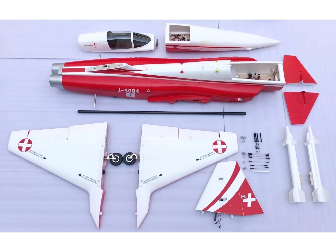 F-5E Tiger - Swiss, 2.2m, Spw 1400mm, ARF-Version mit Einziehfahrwerk – Bild 4