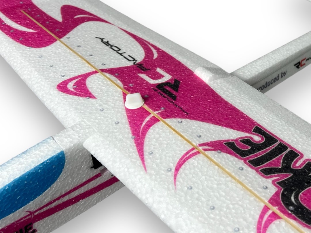 Wurfgleiter Rookie pink - Spw 880mm, KIT-Version aus EPP von RC-Factory – Bild 2