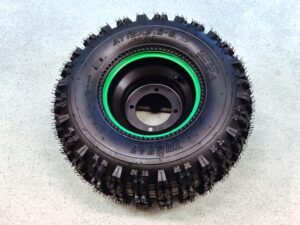 Geländereifen / Rad mit Felge für Quads ATV und Willys Jeep- 18x9.5-8