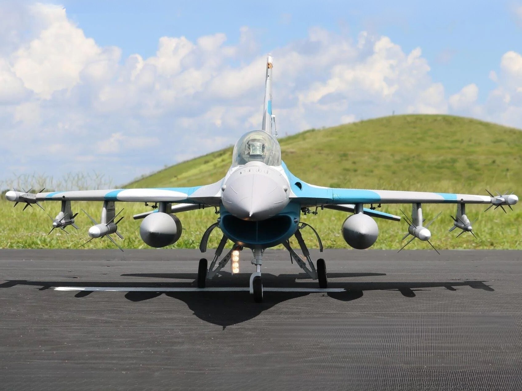 Falcon F-16C V2 - 90mm EDF Jet - Spw 955mm, ARF Plus - Freewing – Bild 5
