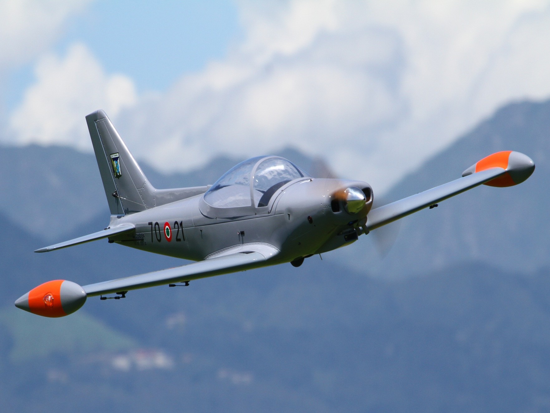 Siai Marchetti SF 260 - 35-85ccm, Spw 2286mm, ARF-Modell, CYModel