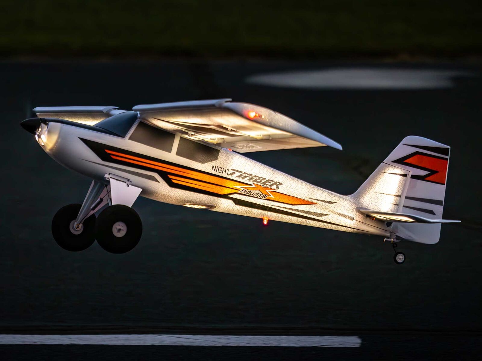 E-flite Night Timber X Evolution 1.2m, Spw 1206mm, PNP-Set - EFL013875 – Bild 2