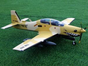 EMB-312 Tucano, Spw 1250mm, EPO PNP-Set von Dynam
