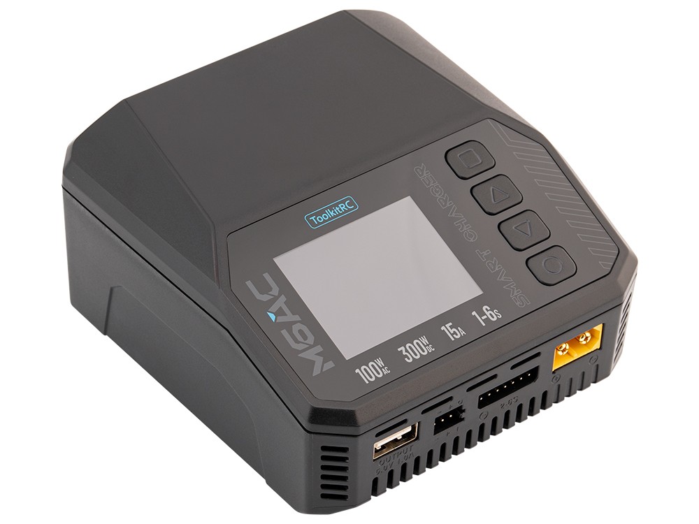 ToolkitRC M6AC Multi Ladegerät - 300W DC / 100W AC - 15A - 1-6S LiPo