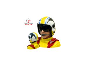 Pilotenfigur Akro GFK in gelb mit roten Gurten von Tailored Pilots