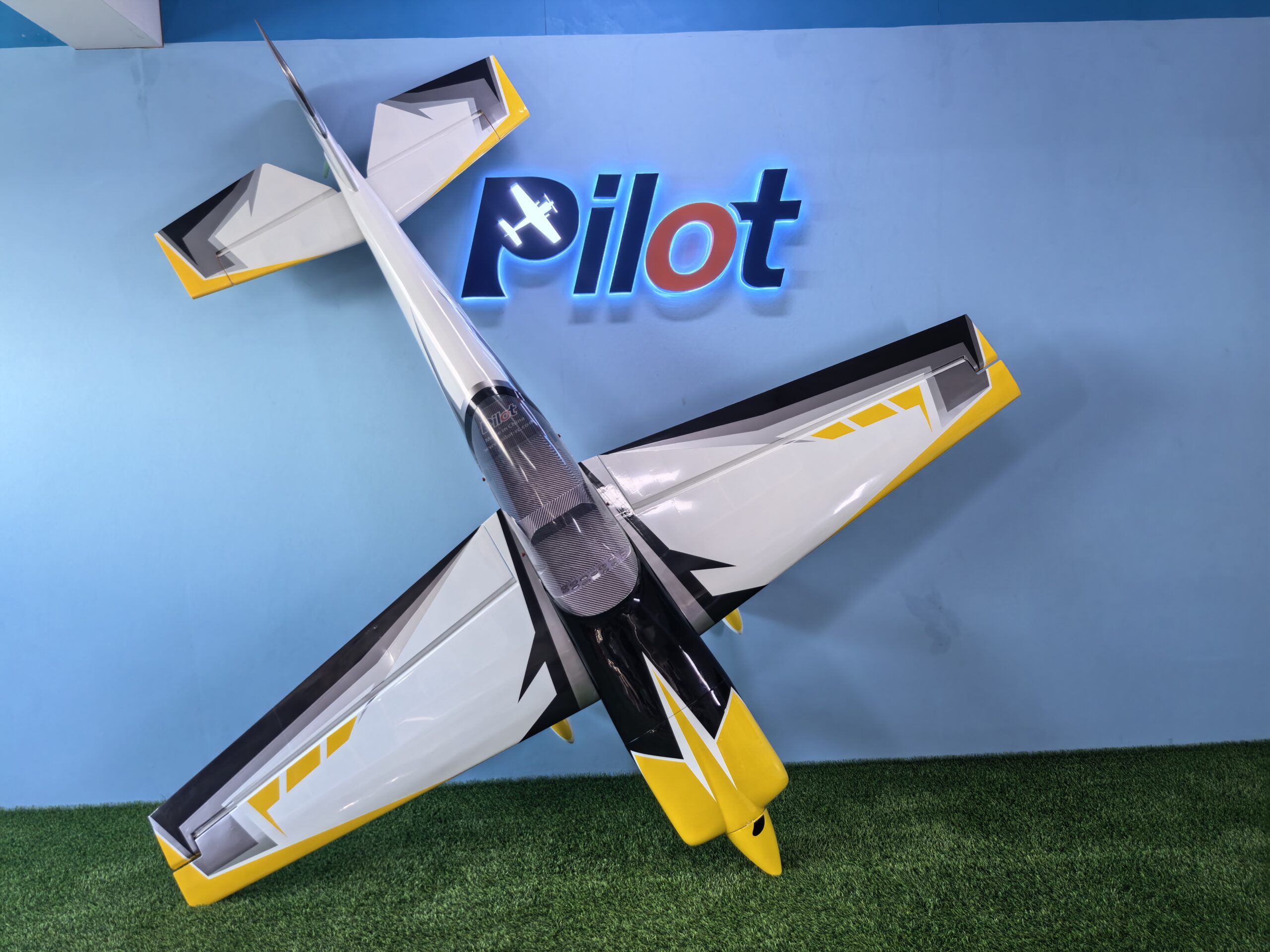 Raven 103 - Carbon Competition - Spw 2600mm - ARF-Set - Gelb/Grau - Pilot-RC – Bild 2