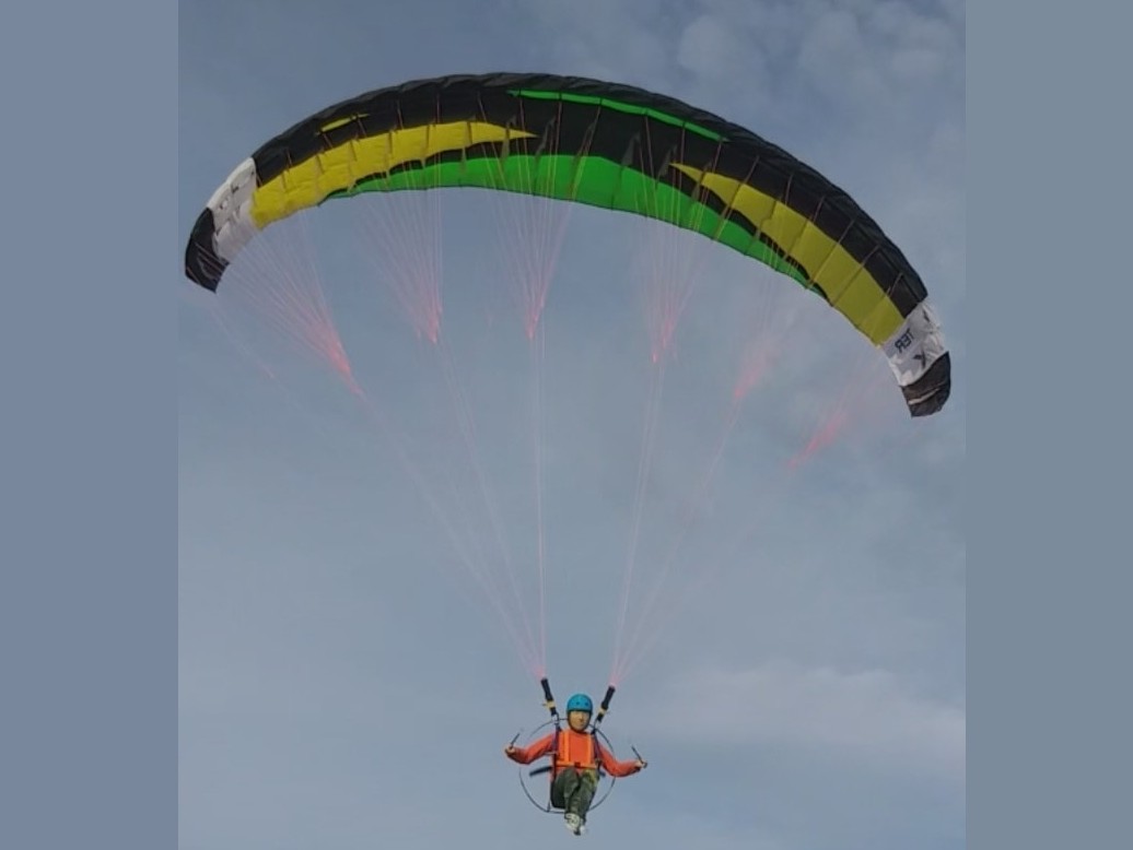 RC Motor-Paraglider Paramotor Gleitschirm PNP-Set mit Pilot - Spw 3400mm – Bild 2