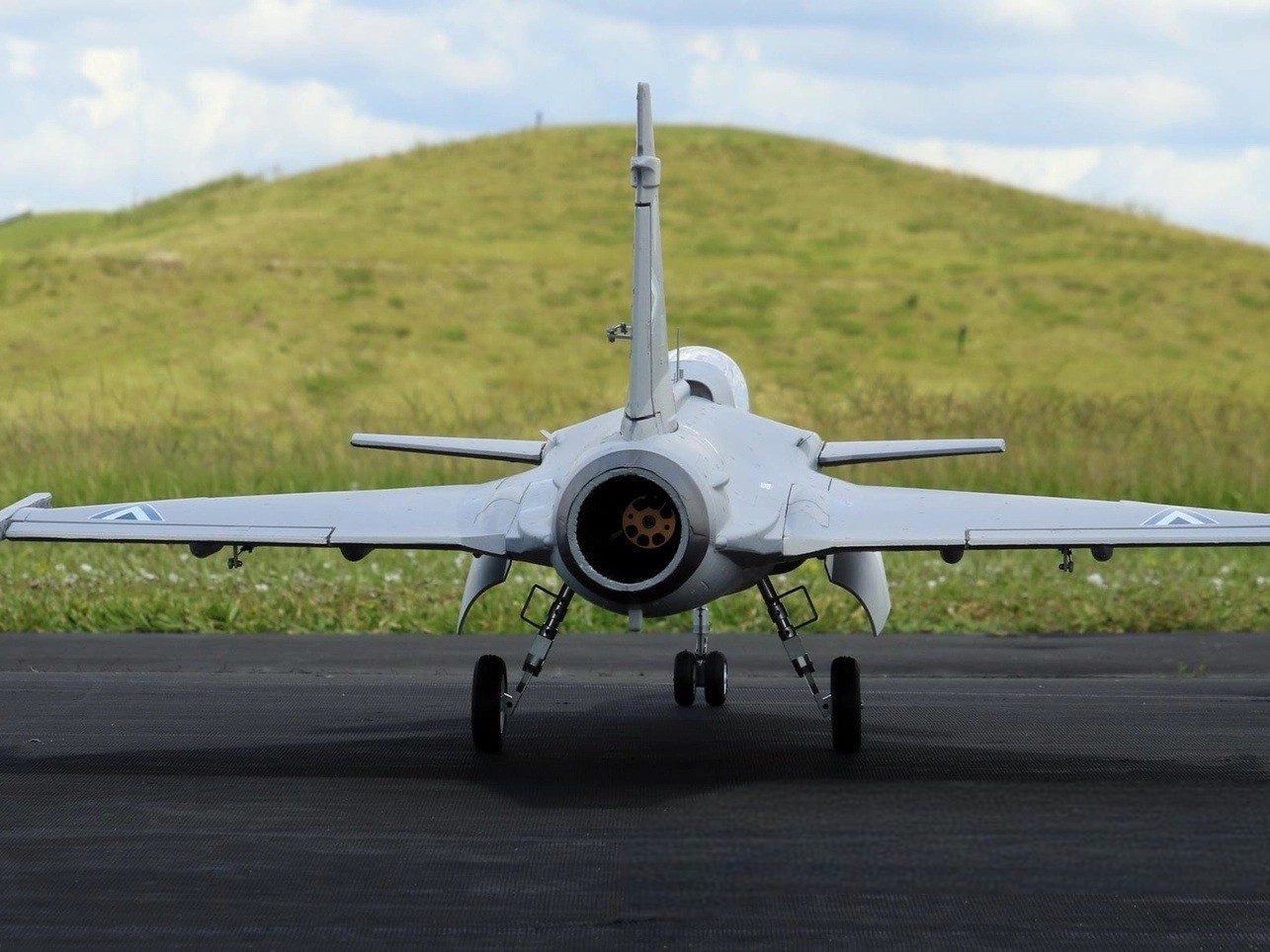 JAS-39 Gripen, 80mm EDF, Spw 882mm, ARF Plus, Freewing – Bild 6