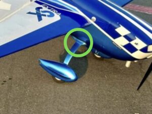 Fahrwerksübergänge Blau zu EXTRA 330SX-103 Schema 03, Spw 2600mm, PILOT-RC