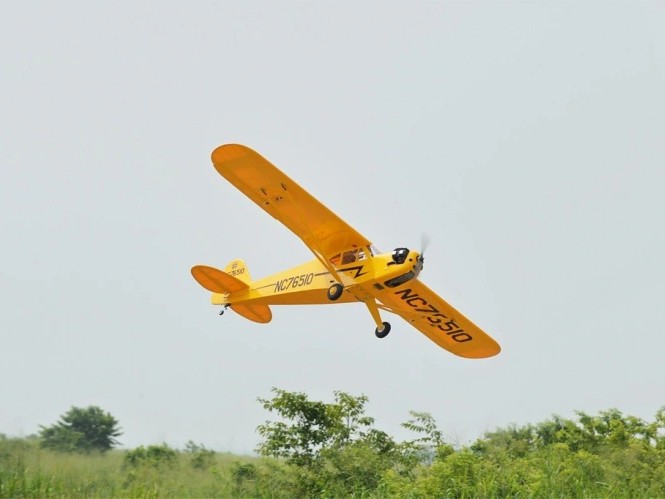 Black Horse Piper J-3 CUB, Spw 1950mm - Updated ARF-Set – Bild 4