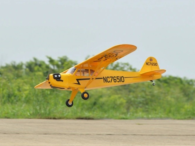Black Horse Piper J-3 CUB, Spw 1950mm - Updated ARF-Set – Bild 5