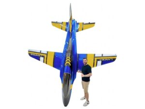FTL Innovation - LANCER 4.1m Sport Jet mit Einziehfahrwerk