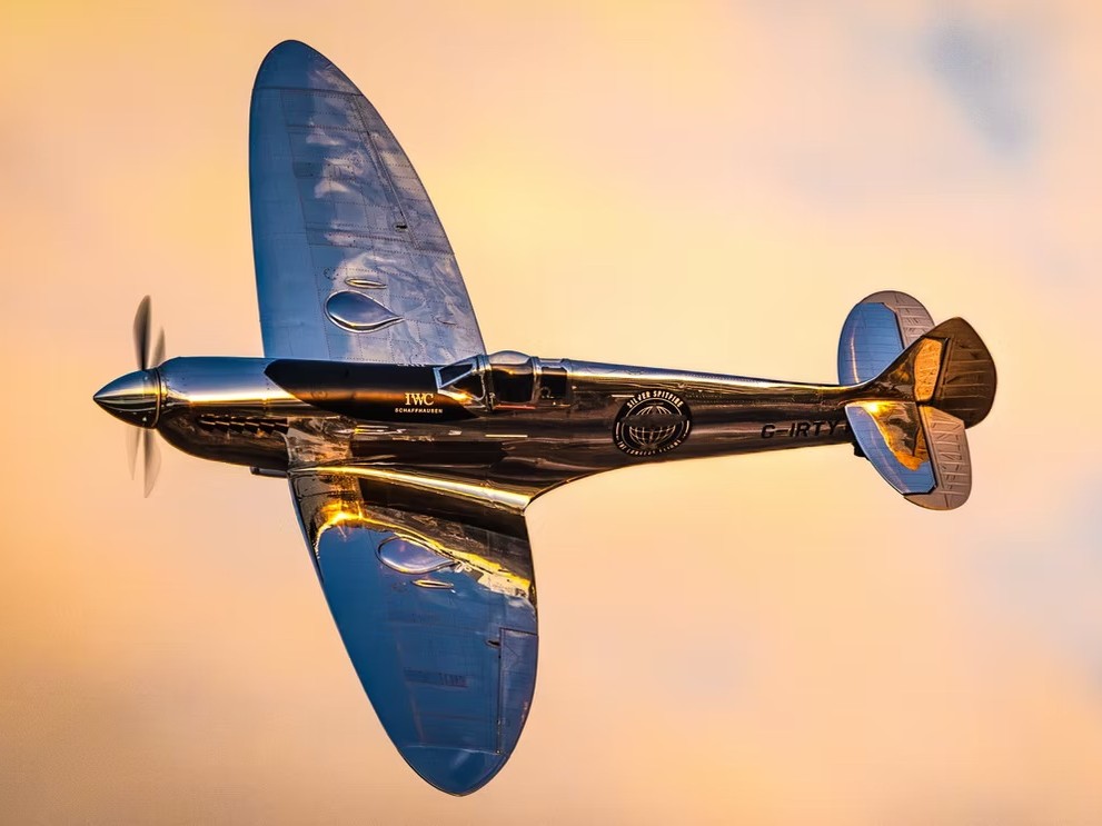 FTL Innovation - Spitfire 2.26m - silber - Carbon - ARF-Set mit Einziehfahrwerk