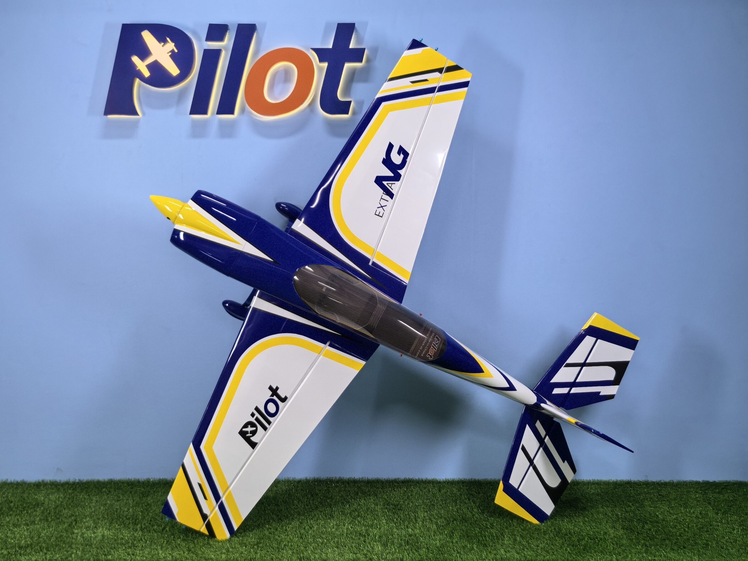 EXTRA NG-67 - electro, 20ccm, Spw 1702mm, ARF-Set, PILOT-RC - Design 08