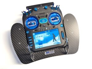 Senderpult aus Carbon / CFK zu Radiomaster TX16S MK3 und MAX
