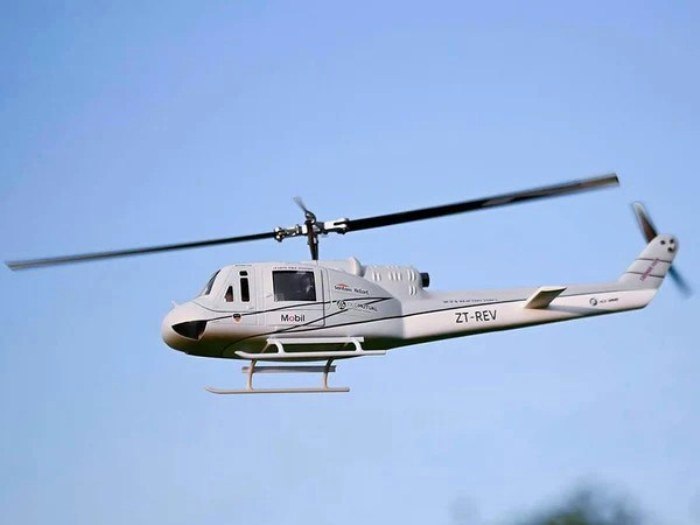 FLY WING UH-1 Huey grau - Smart Scale Helikopter - ACE - GPS RTF-Set – Bild 4