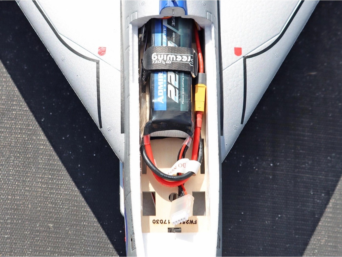 BAC Lightning 64mm EDF Jet, Spw 583mm, PNP-Set, Freewing – Bild 6