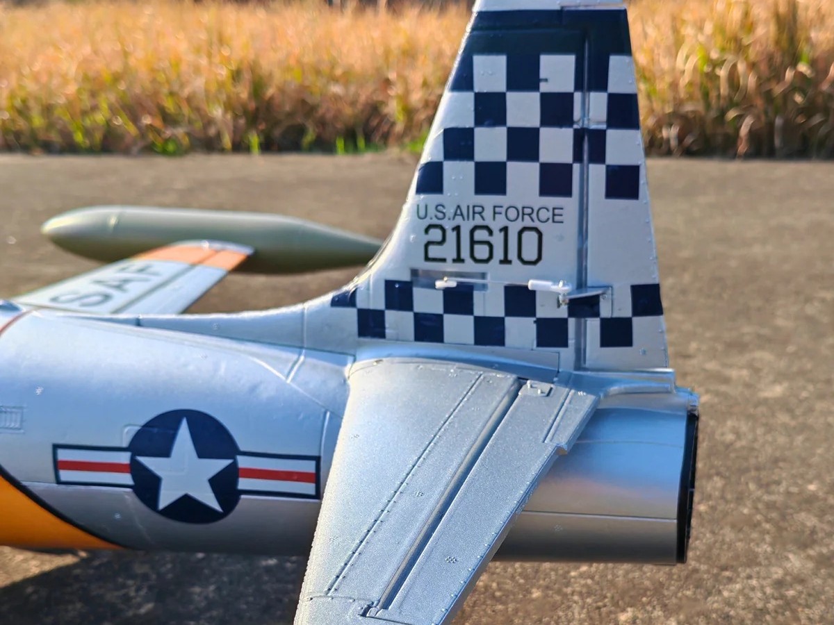 T-33 Shooting Star, 70mm EDF Jet, Spw 1230mm, 6S PNP-Set von Dynam – Bild 4