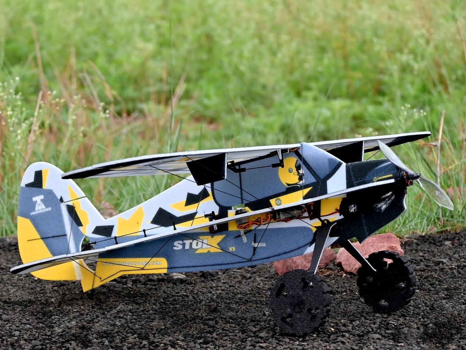 Stol X V2 3D - 940mm - PNP-Bausatz - Camouflage Gelb - TA Horizons – Bild 5