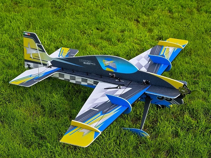 Wicked Slick Pro 33" 3D - 838mm - PNP-Bausatz - blau/gelb - TA Horizons – Bild 6